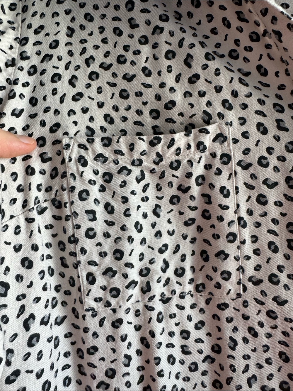 Mud Pie Blush Pink and Black Leopard Midi Shirt Dress - Picture 4 of 7